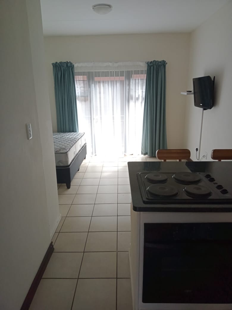 1 Bedroom Property for Sale in Vredenhof Sh Free State